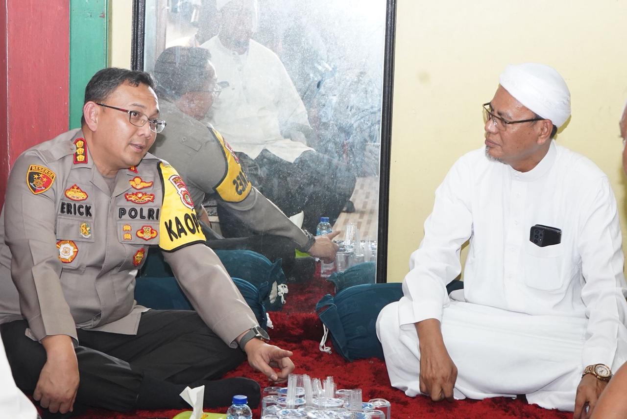 Kapolres Metro Jakarta Utara Beri Penghargaan kepada Tokoh Agama atas Peran Aktif Menjaga Kamtibmas