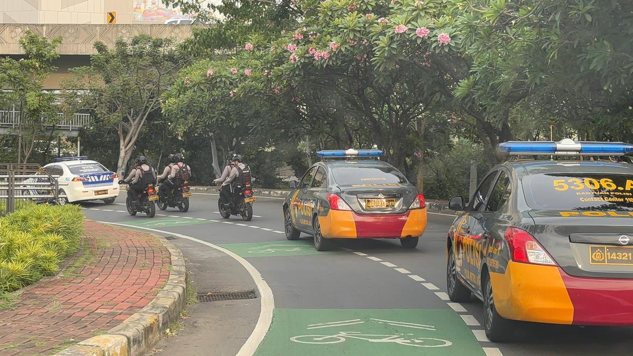 Ciptakan Rasa Aman dan Nyaman Polda Metro Jaya Laksanakan Patroli Skala Besar